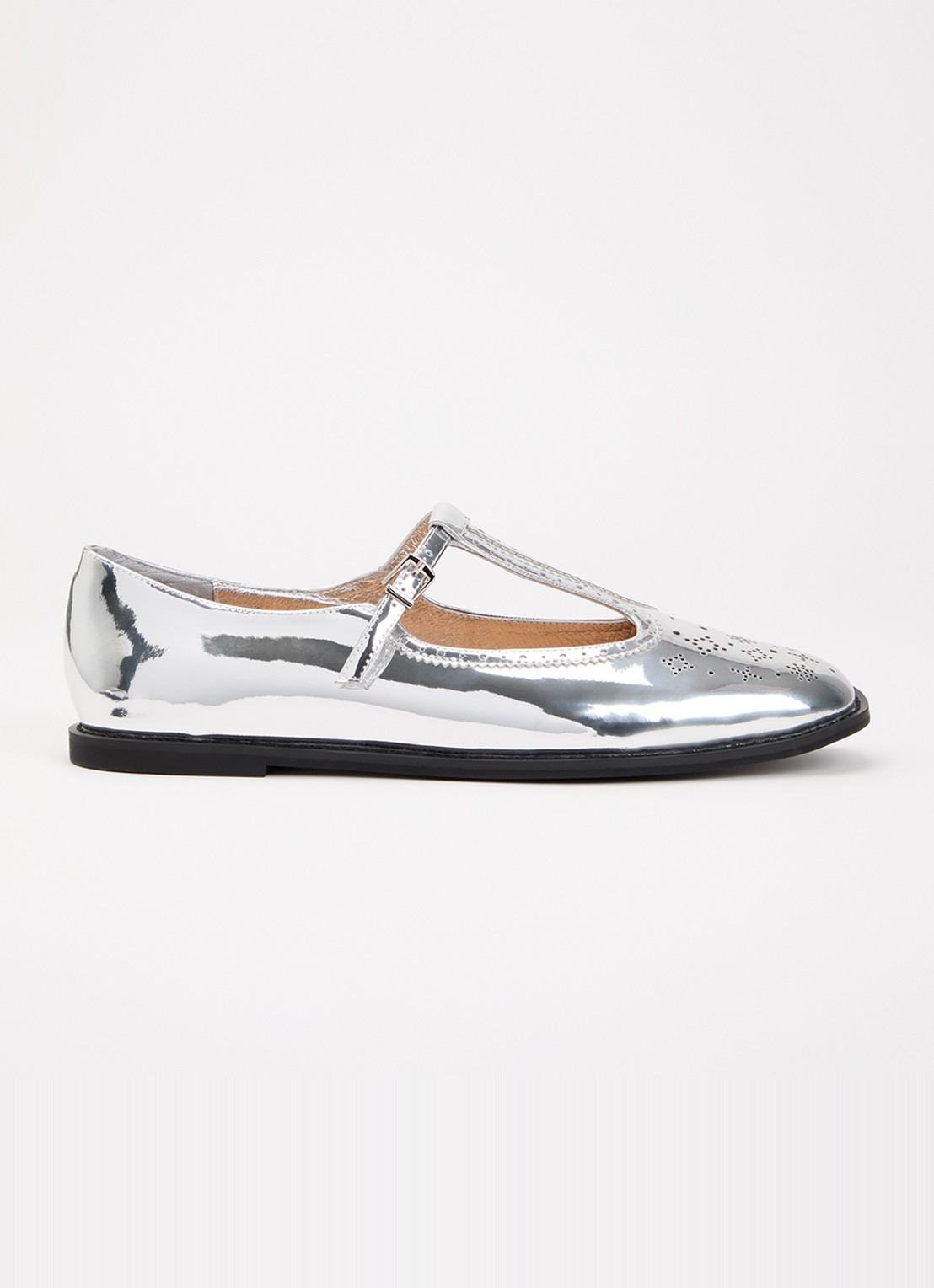 Sofie Schnoor Tora ballerina van leer met metallic finish - voorkant 2 zilver