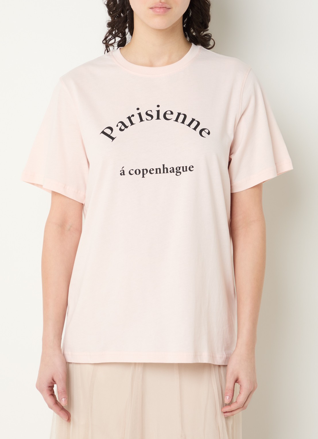 Sofie Schnoor Zena T-shirt met print - detail zalmroze