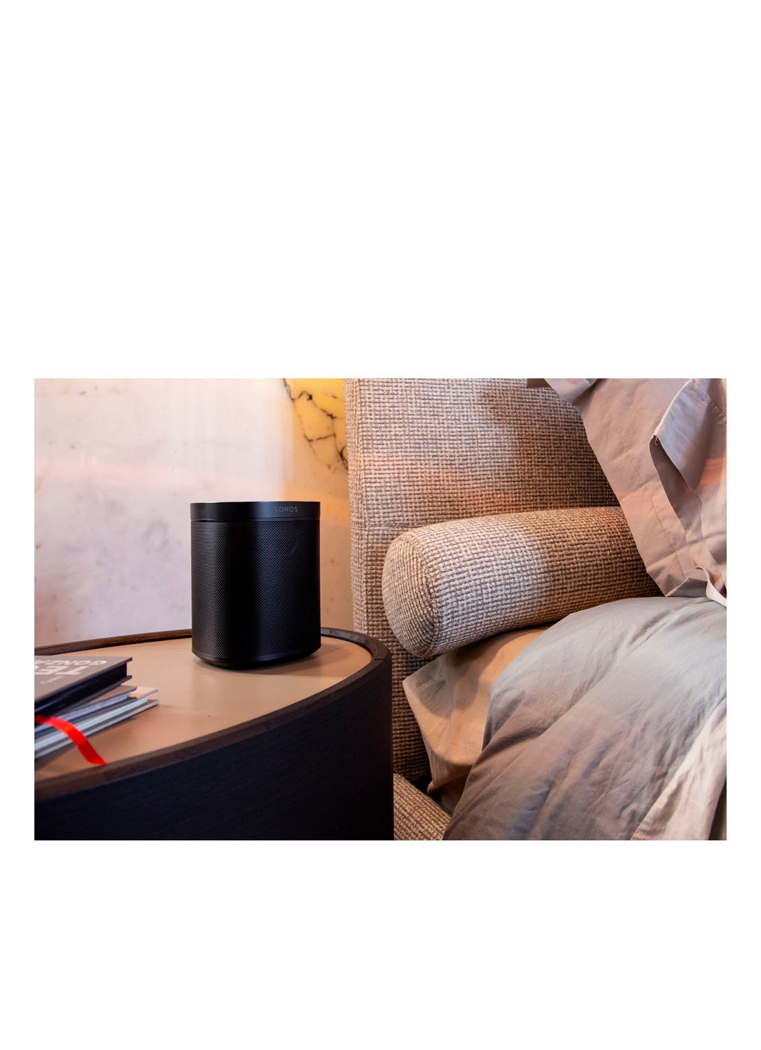 Sonos One (Gen 2) smart speaker met Google Assistant stembediening - detail 5 zwart