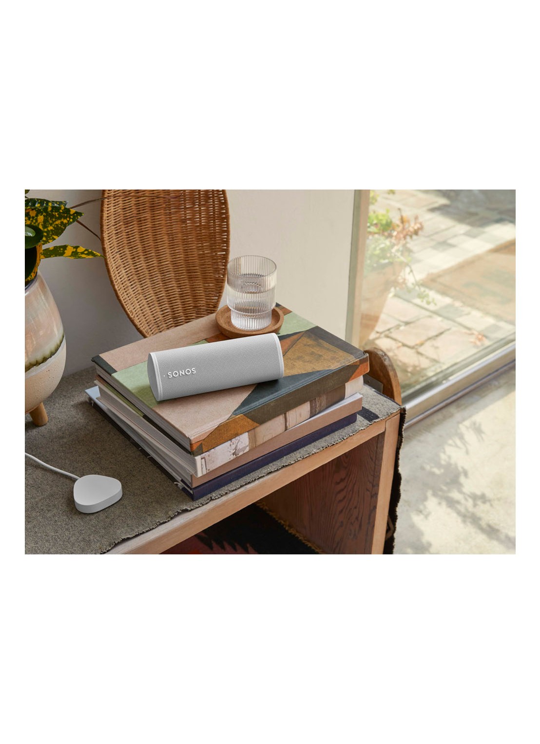 Sonos Roam smart speaker met Google Assistant stembediening - detail 4 wit