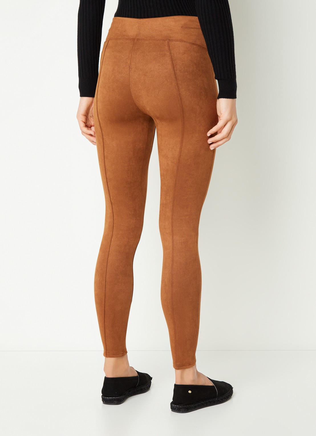 SPANX High waist legging van immitatiesuède  - achterkant cognac