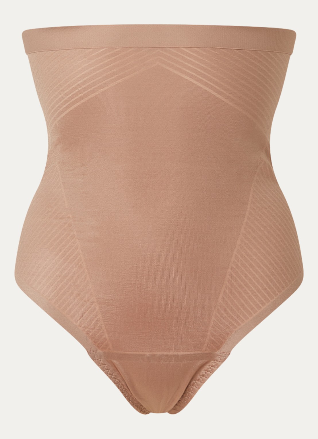 SPANX Invisible high waisted corrigerende string - voorkant 2 lichtbruin