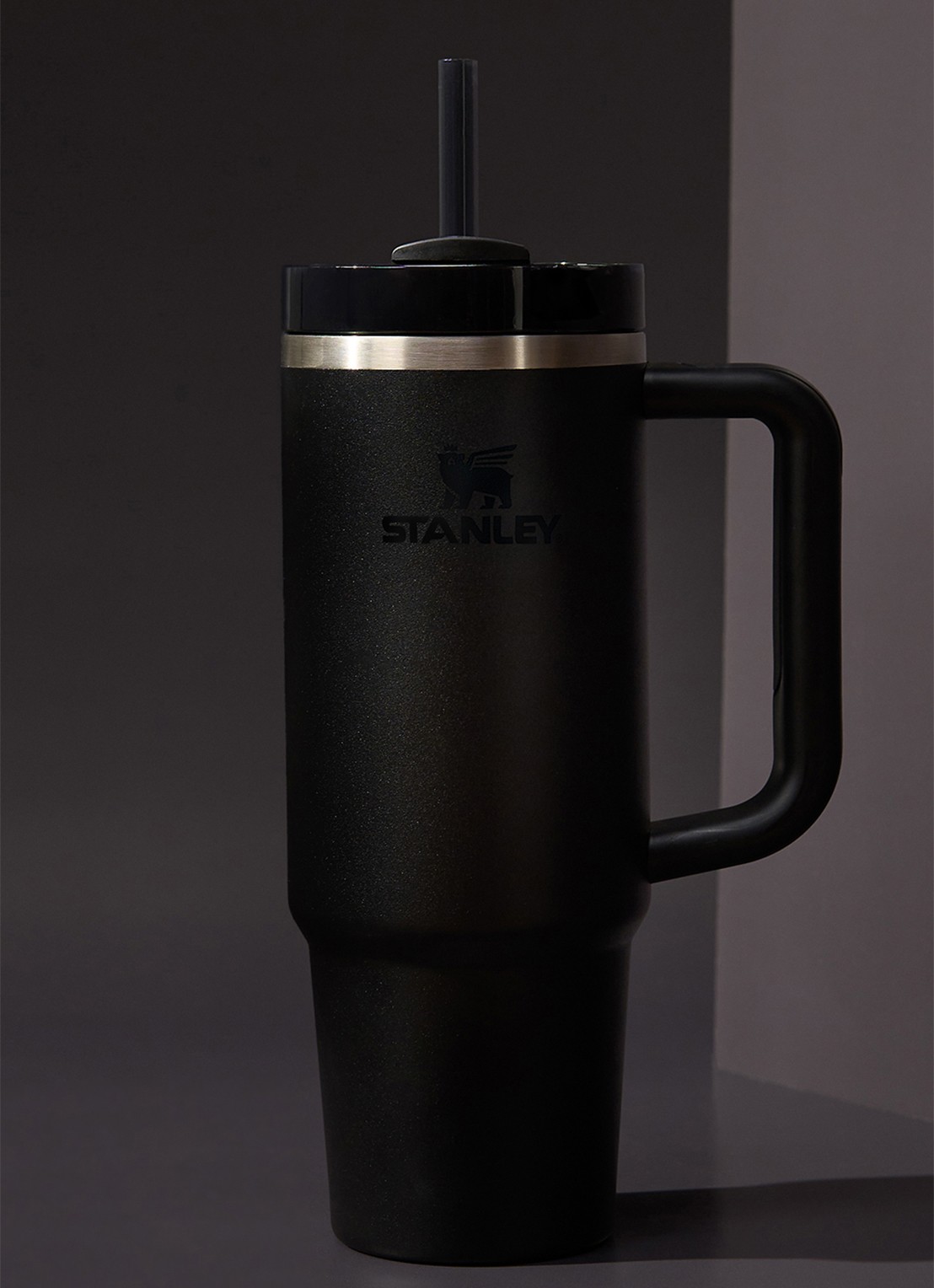 Stanley De Quencher® H2.O FlowState™ thermosfles 0,89 liter - detail 4 black 2.0 / zwart