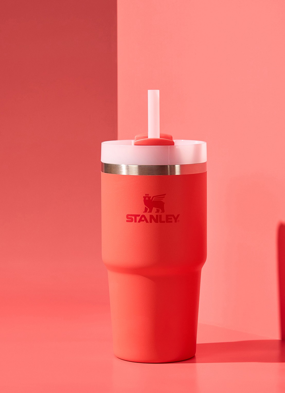 Stanley Quencher H2.O FlowState  thermofles 60 cl  - voorkant 2 koraal