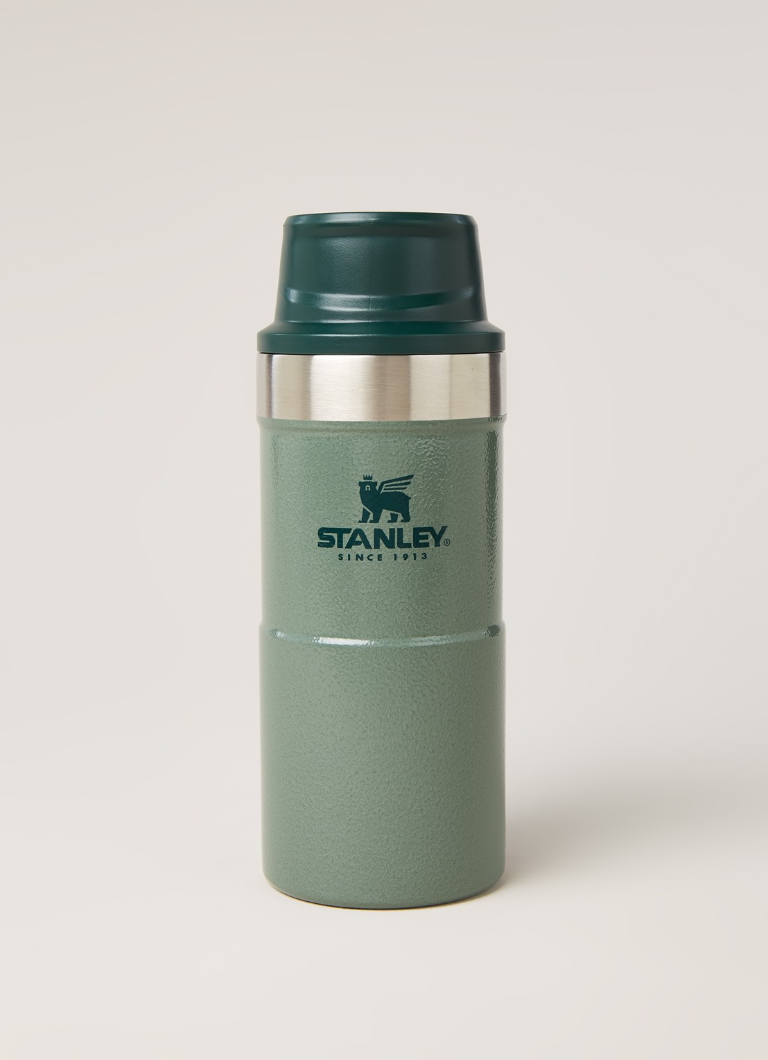 Stanley The Trigger-Action Travel Mug thermosbeker 350 ml - voorkant 2 legergroen