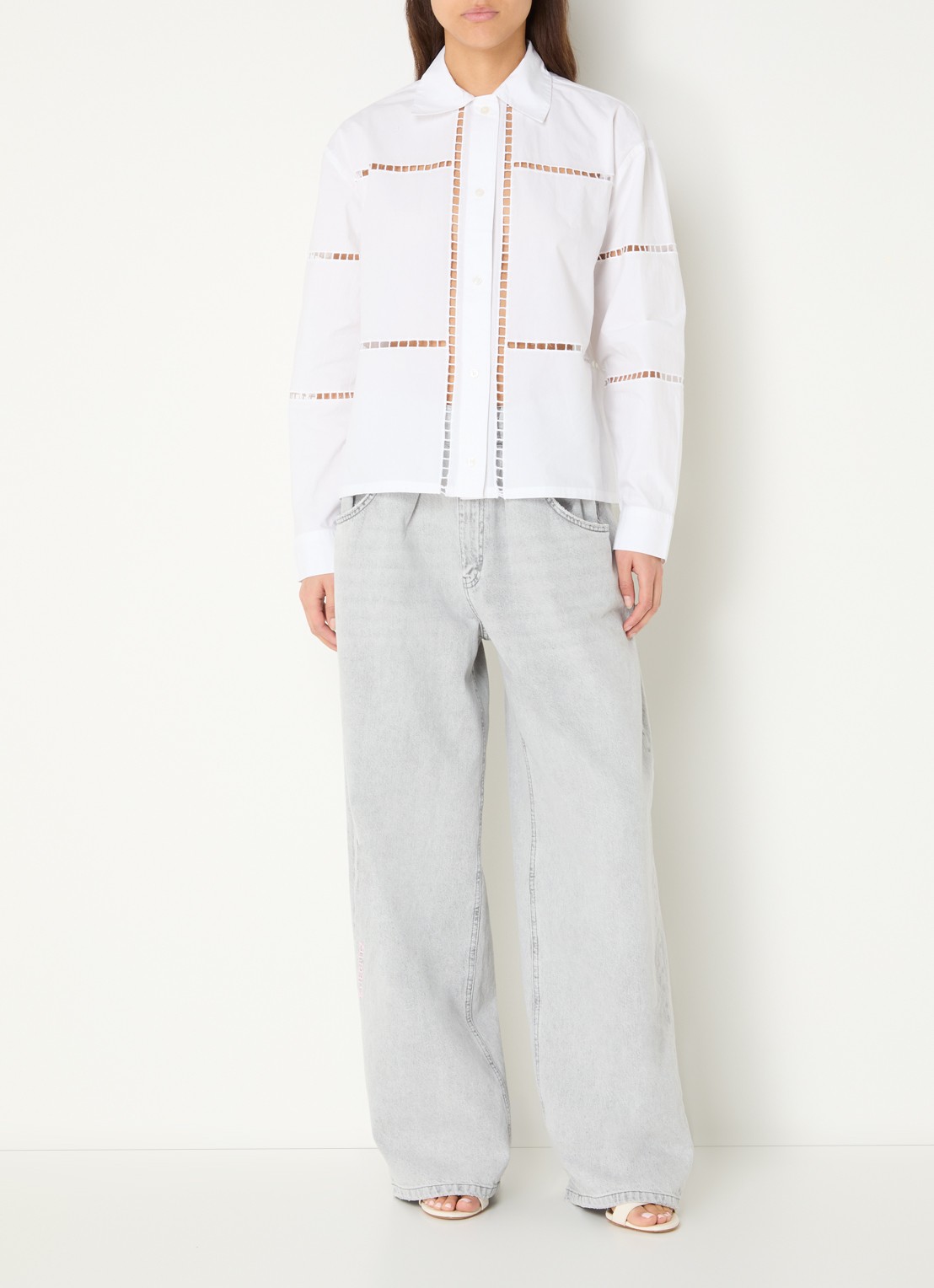 Stella Nova Blouse met opengewerkt dessin - voorkant 2 wit