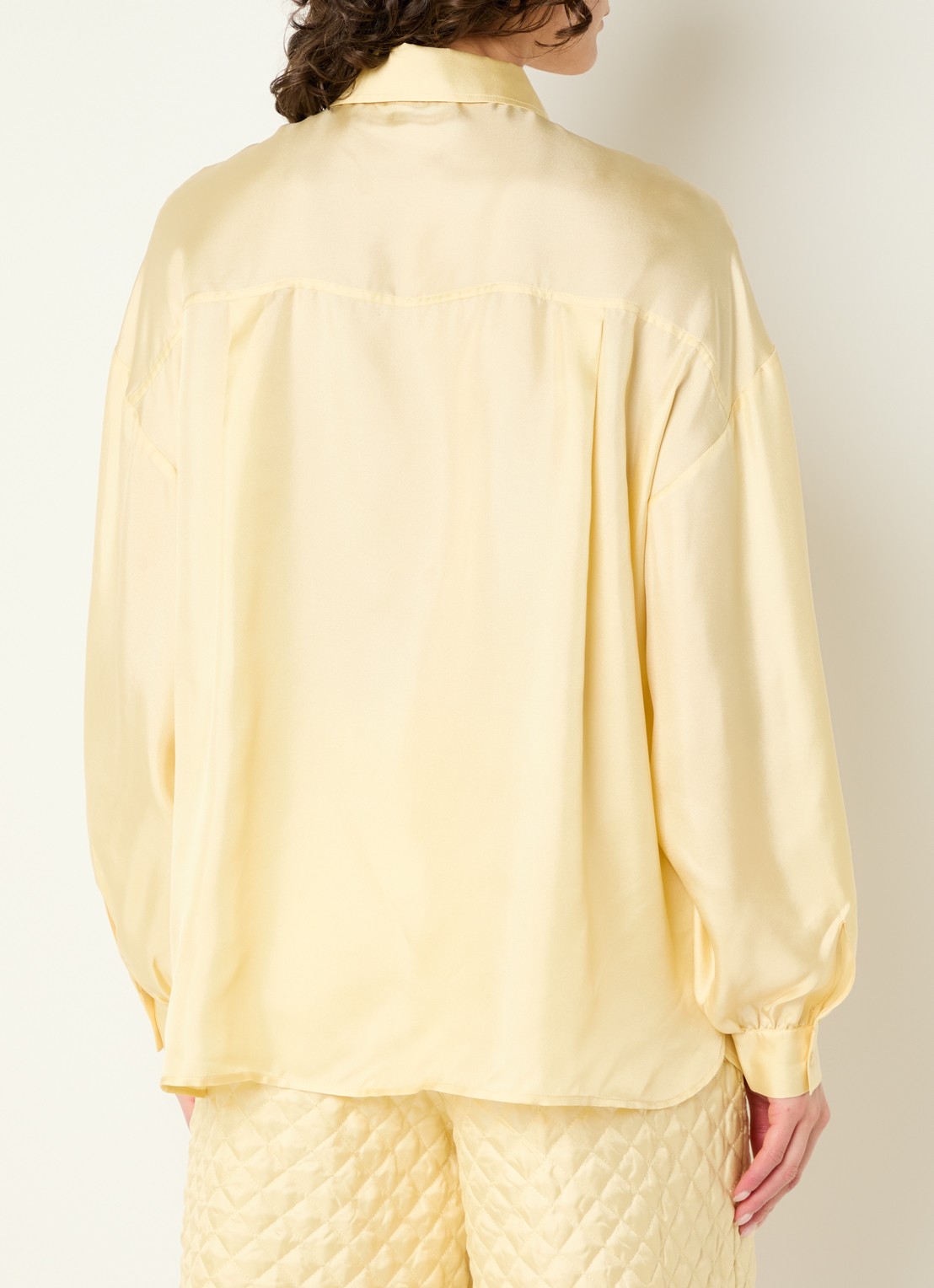 Stella Nova Blouse van zijde met strikdetail - achterkant 4 lichtgeel