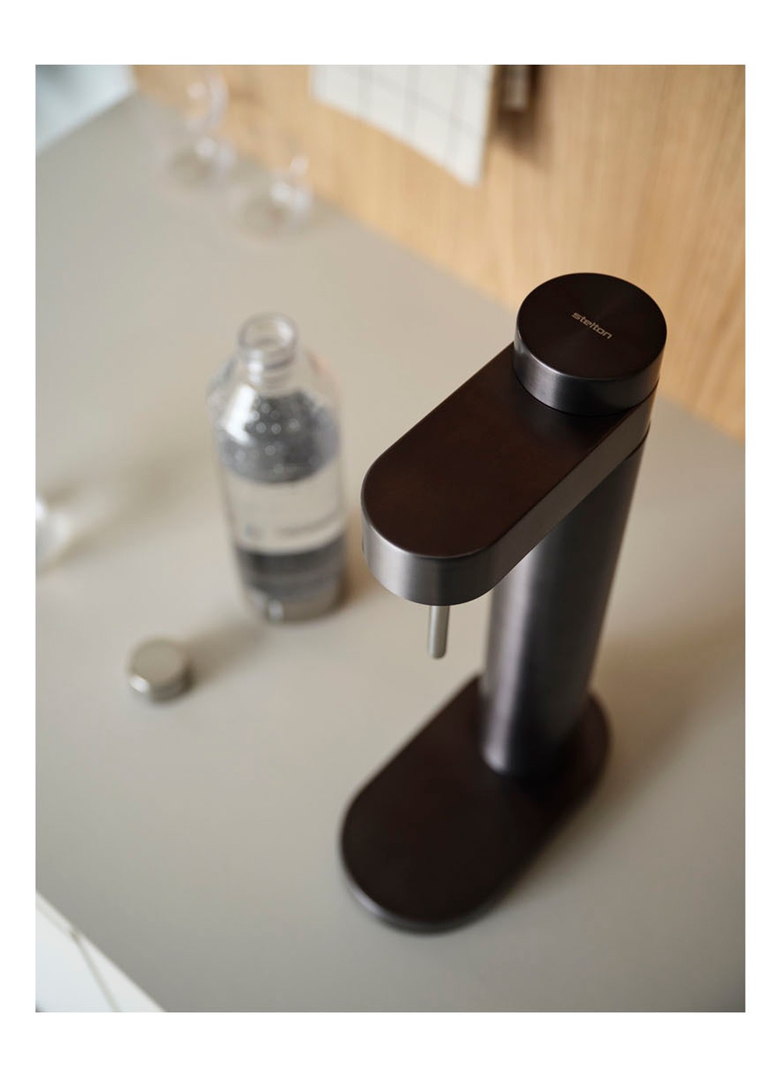Stelton Brus bruiswatertoestel - detail 3 zwart
