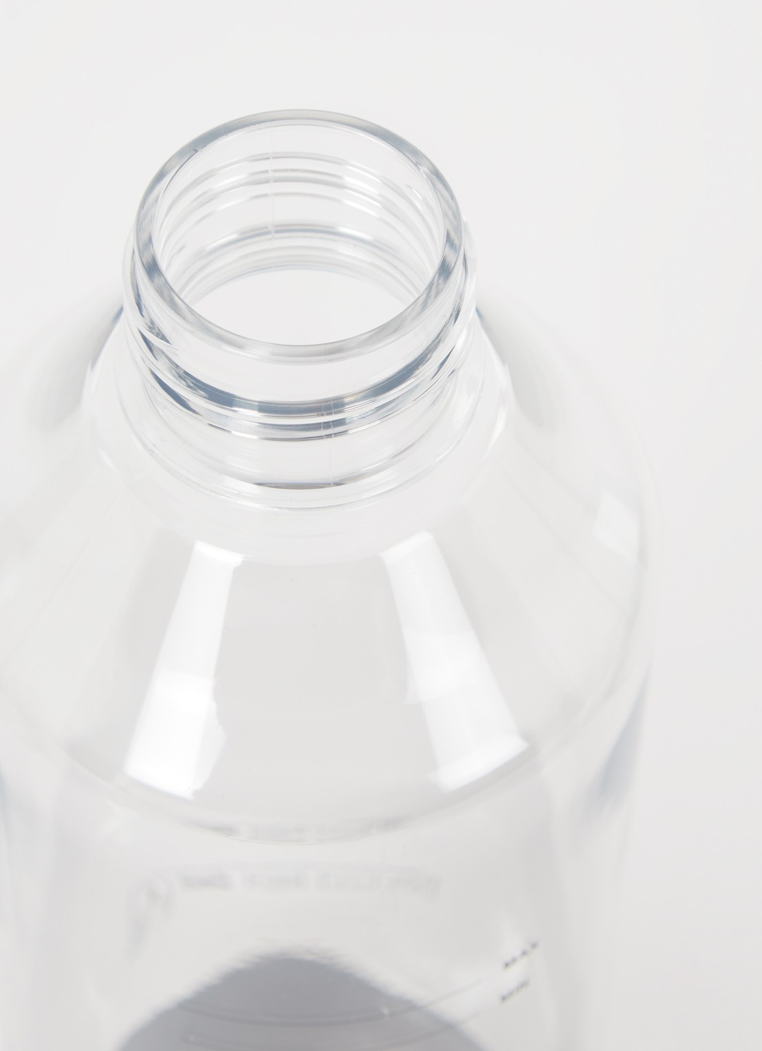 Stelton Brus waterfles 1,1 liter - voorkant 2 transparant