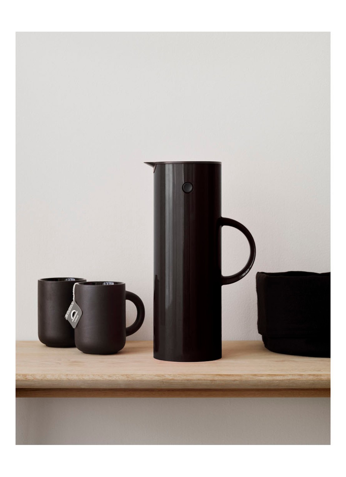 Stelton Em77 thermoskan 1 liter - detail 3 zwart