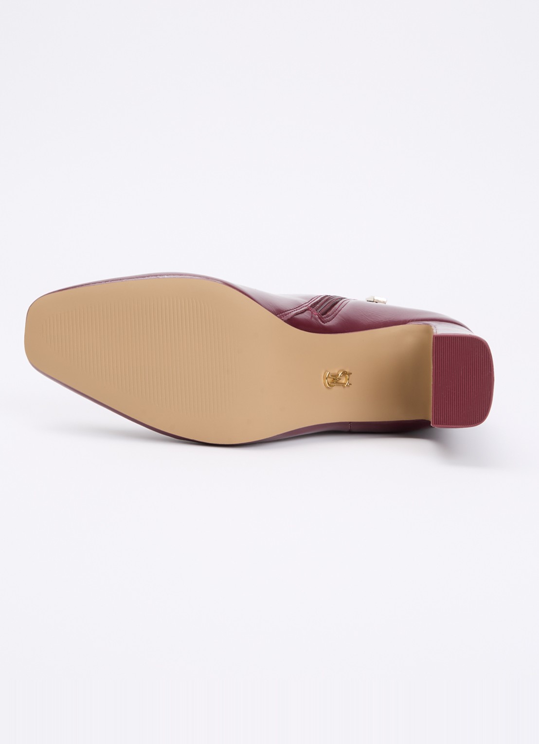 Steve Madden Adelisa enkellaarsje met lakfinish - detail 5 aubergine