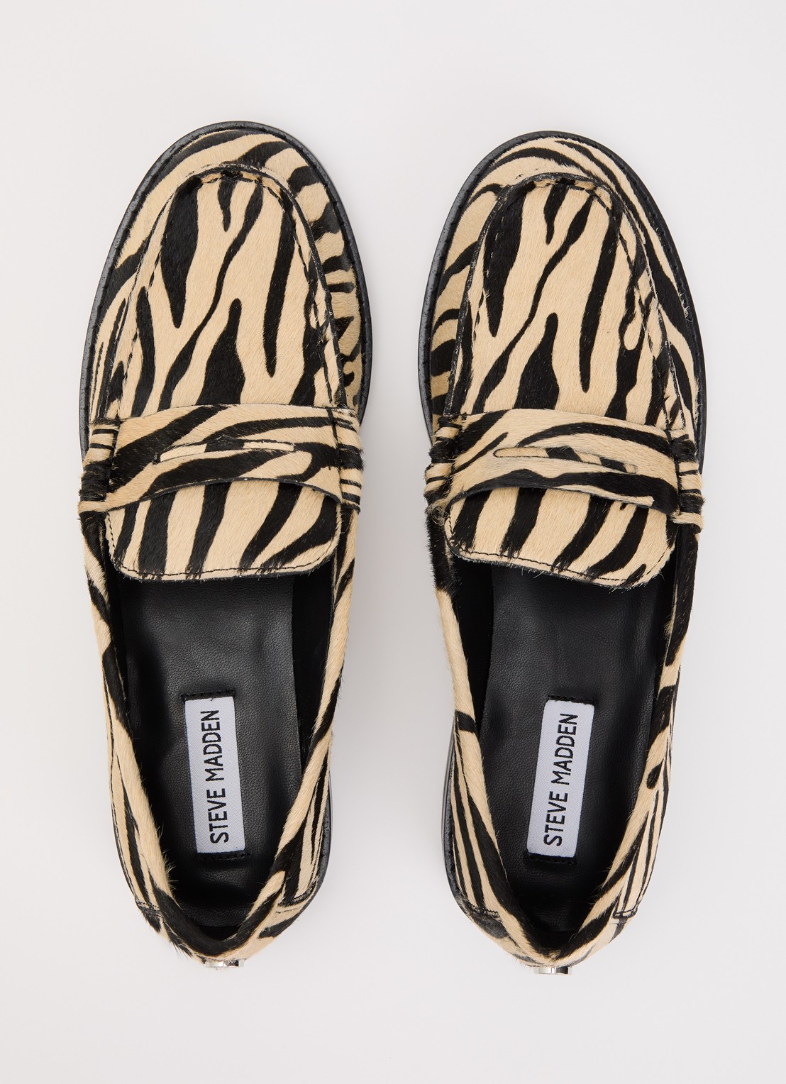 Steve Madden Adison-A loafer van leer met zebraprint - detail 3 creme