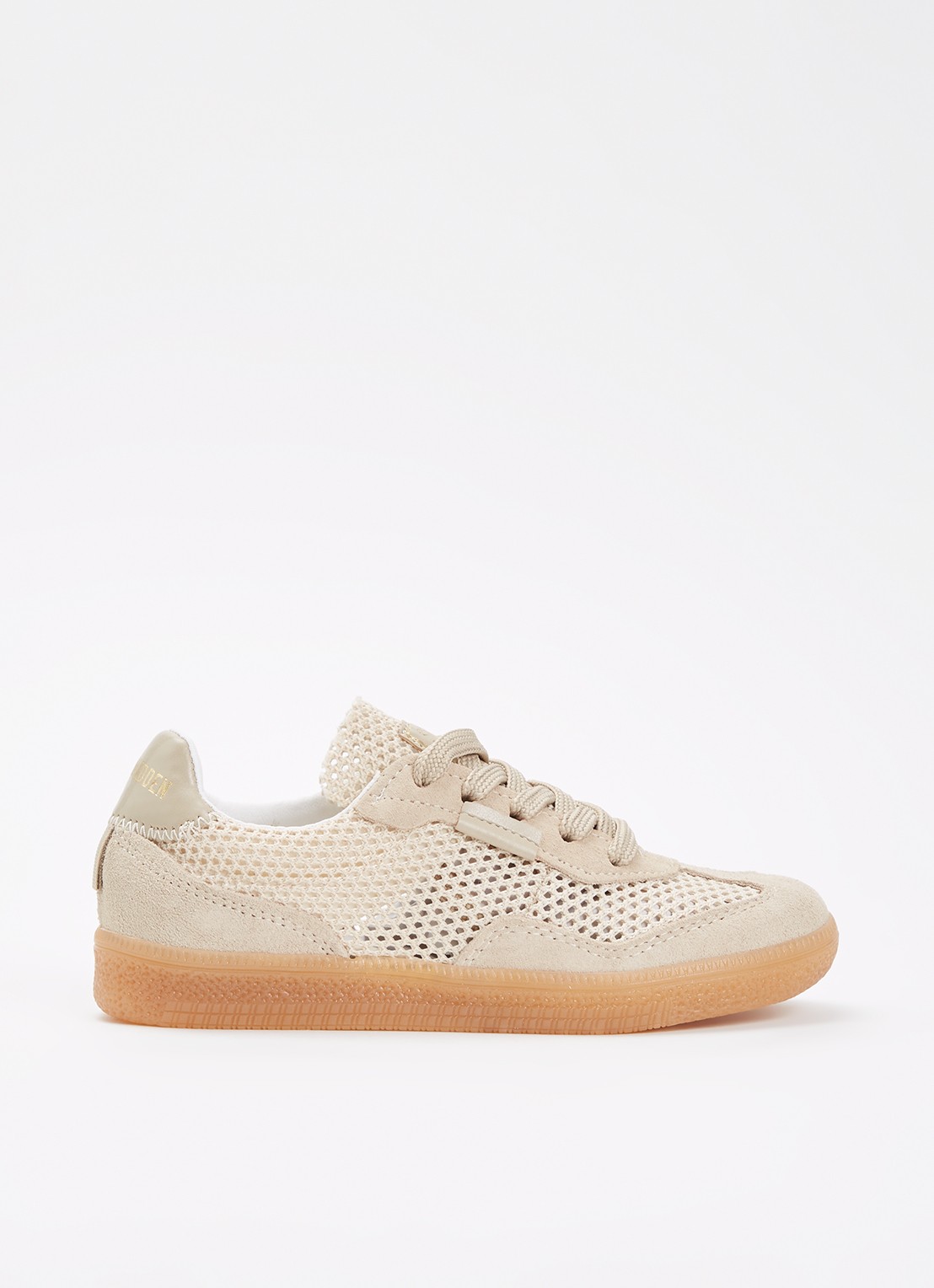 Steve Madden Jestella sneaker met suède details - voorkant 3 beige