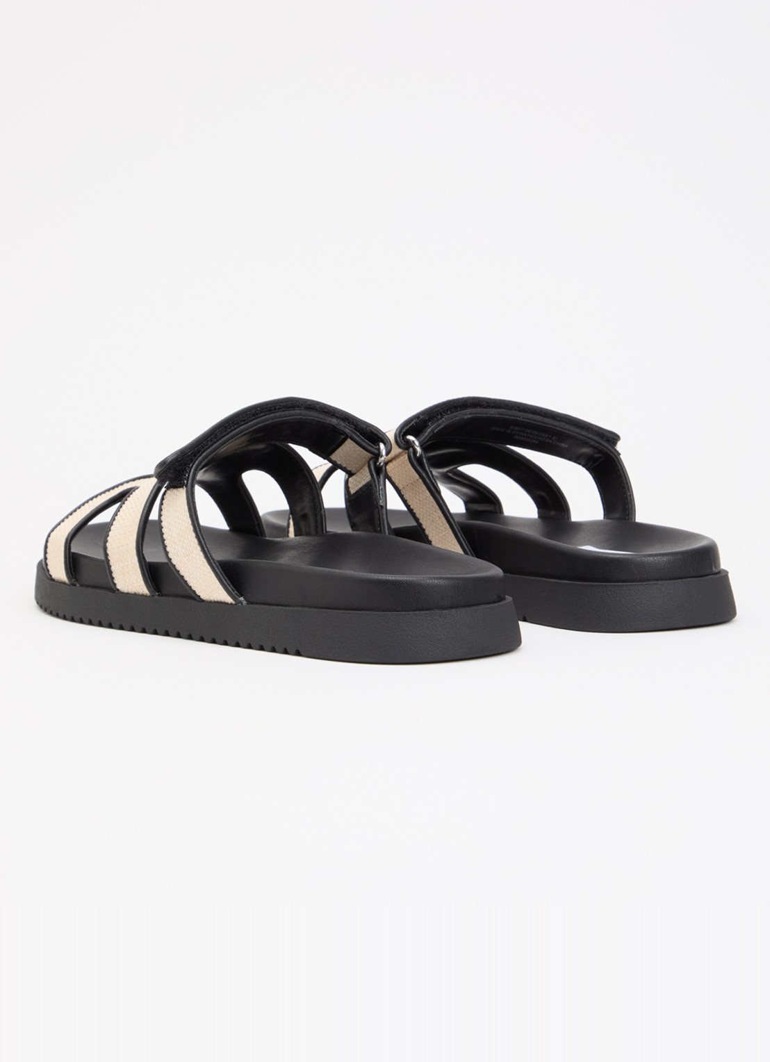 Steve Madden Missile-E slipper van raffia - achterkant 4 zwart