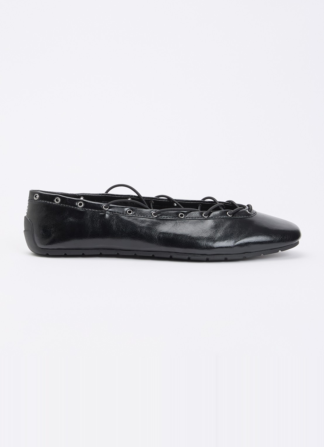 Steve Madden Pointe ballerina met lakfinish  - voorkant 5 zwart