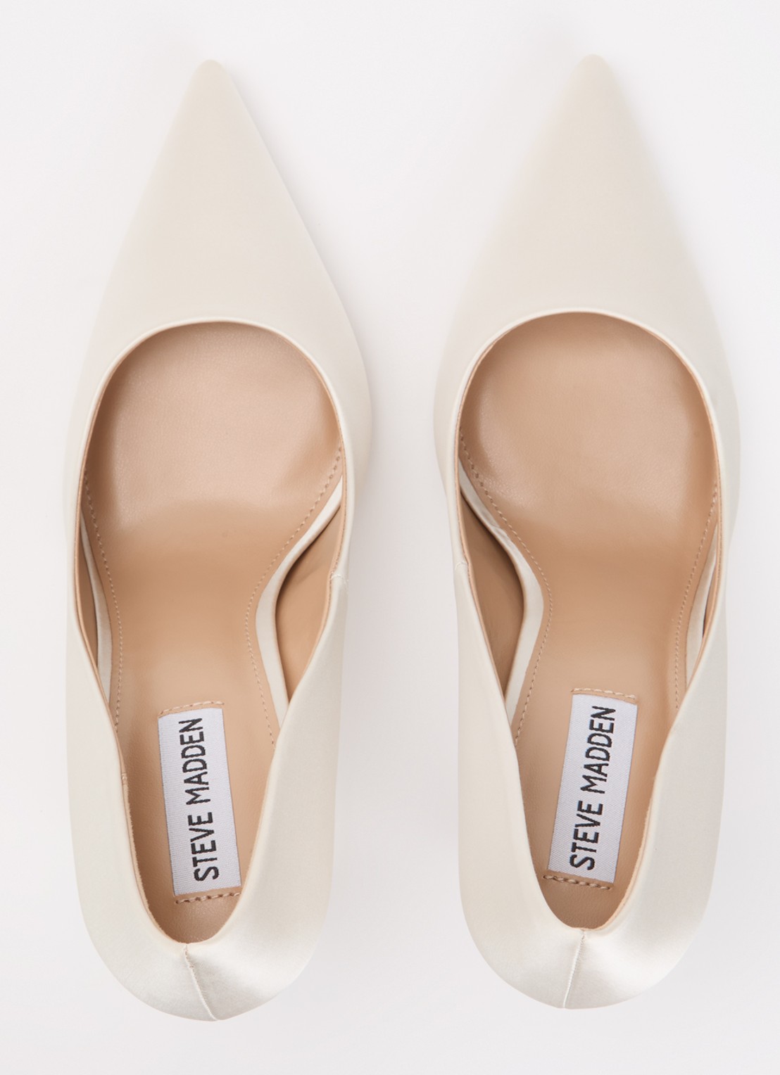 Steve Madden Thrive pump van satijn - detail 5 ivoor