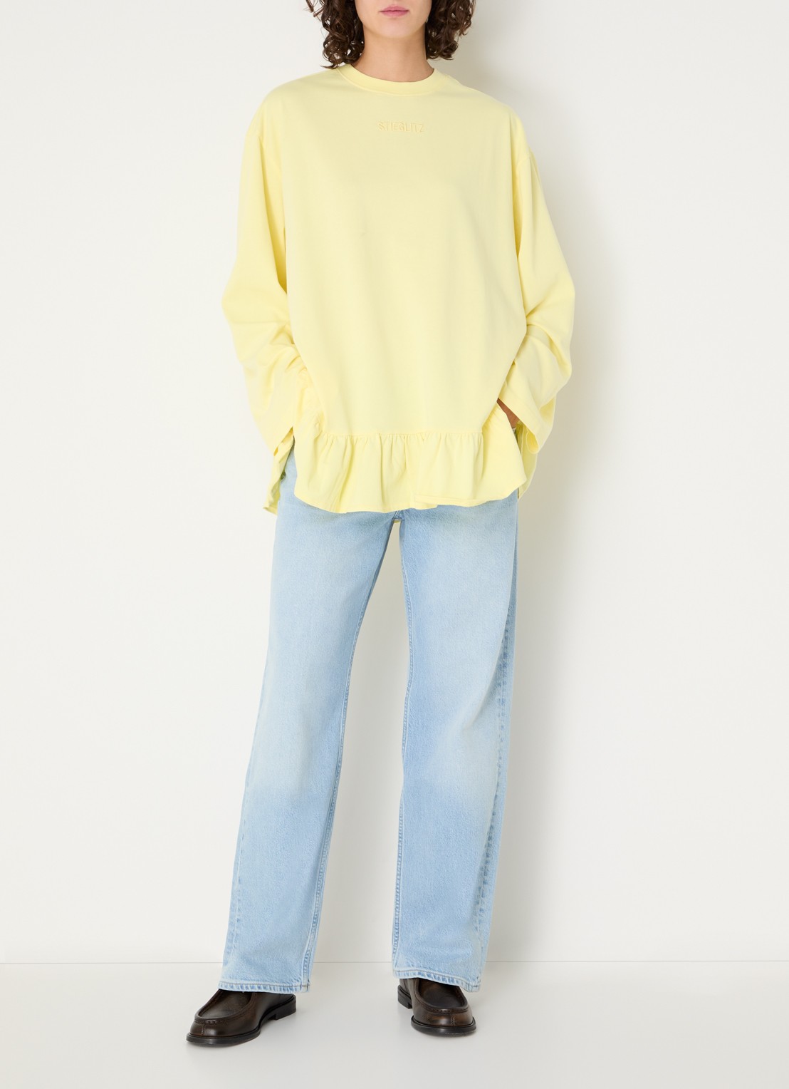 Stieglitz Brisa longsleeve met logo en volant - voorkant 3 geel