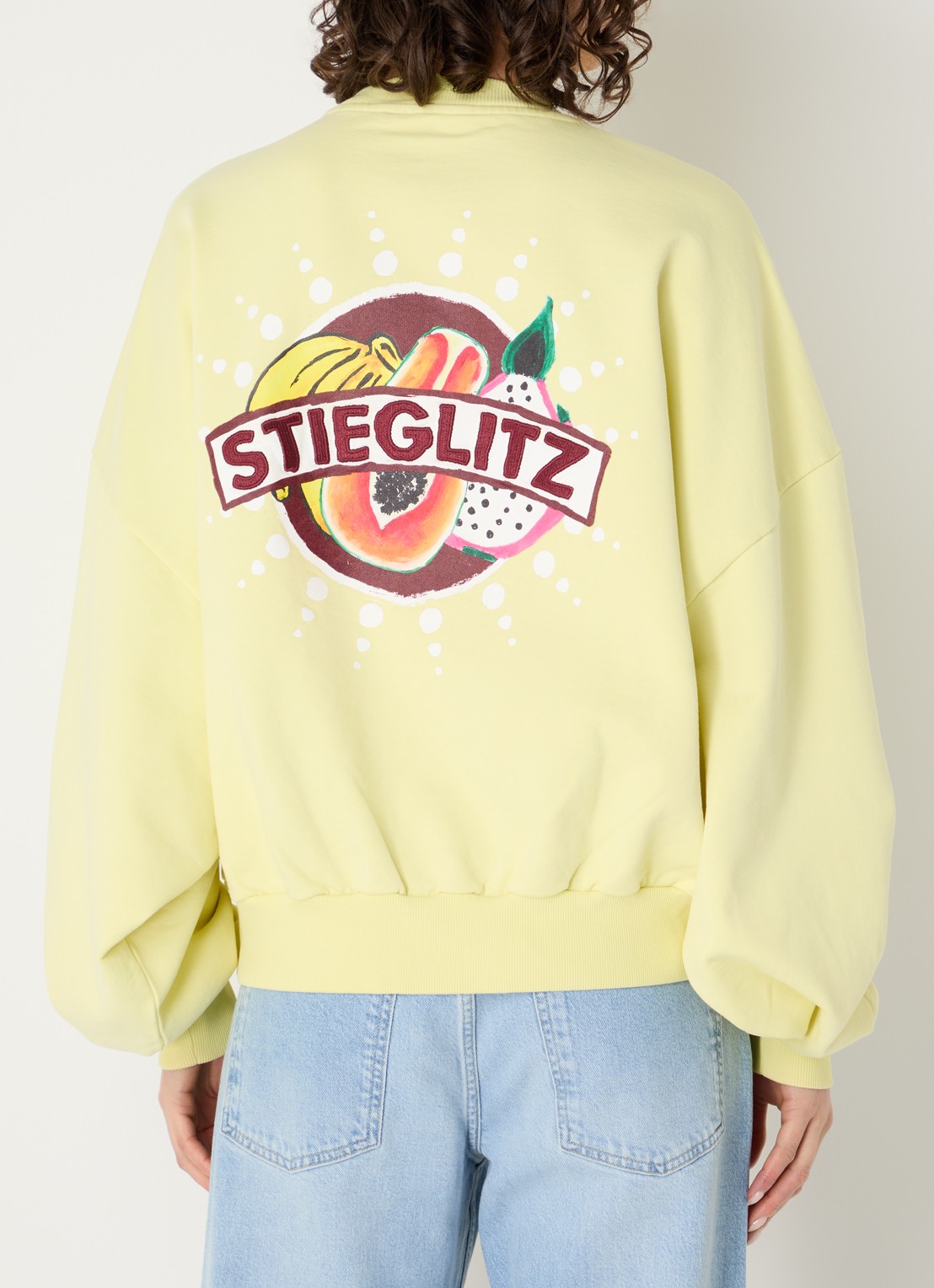 Stieglitz Cindy sweater met logo- en backprint - detail 4 geel