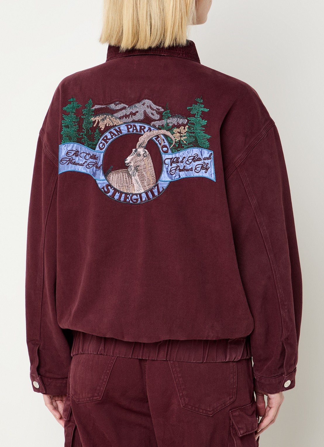 Stieglitz Gianna jack van denim met klepazakken - detail bordeauxrood