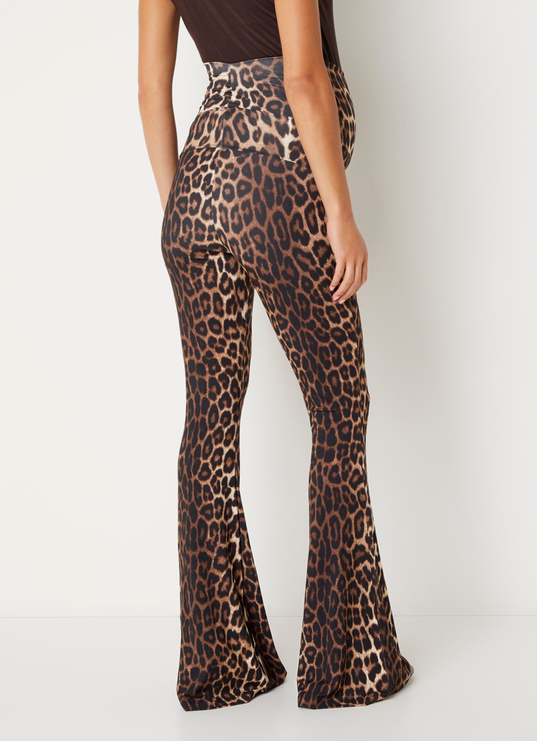 Stieglitz High waist flared fit zwangerschapsbroek met dierenprint - achterkant 3 donkerbruin