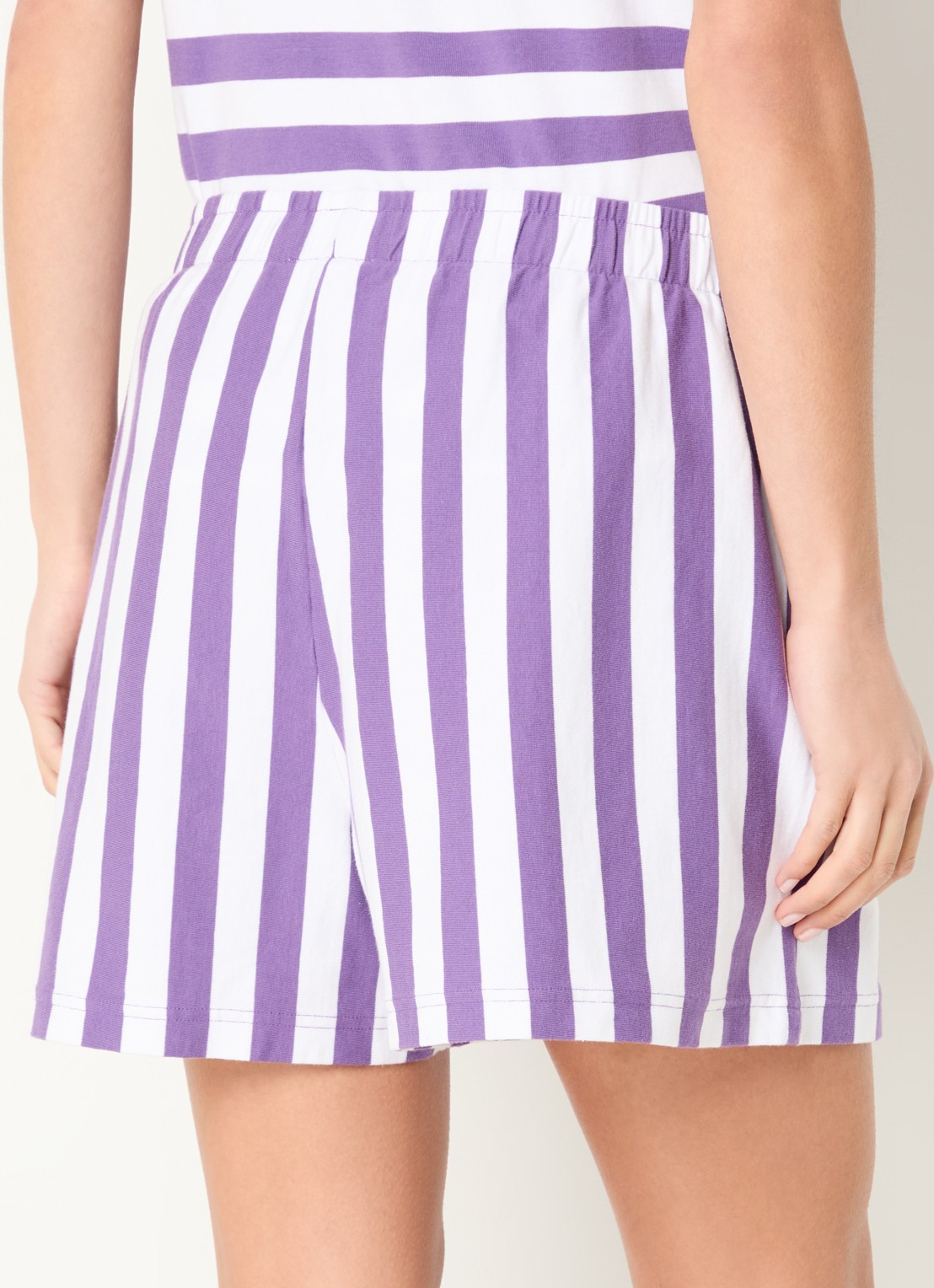 Stieglitz Joana straight fit korte broek met streepprint - achterkant 2 paars