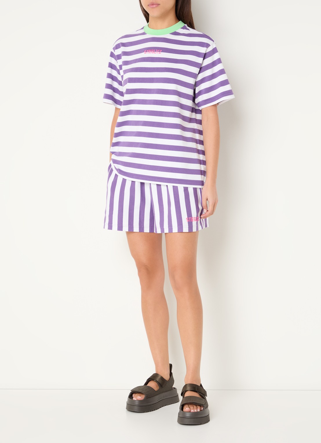 Stieglitz Joana T-shirt met streepprint en logo - voorkant 3 paars