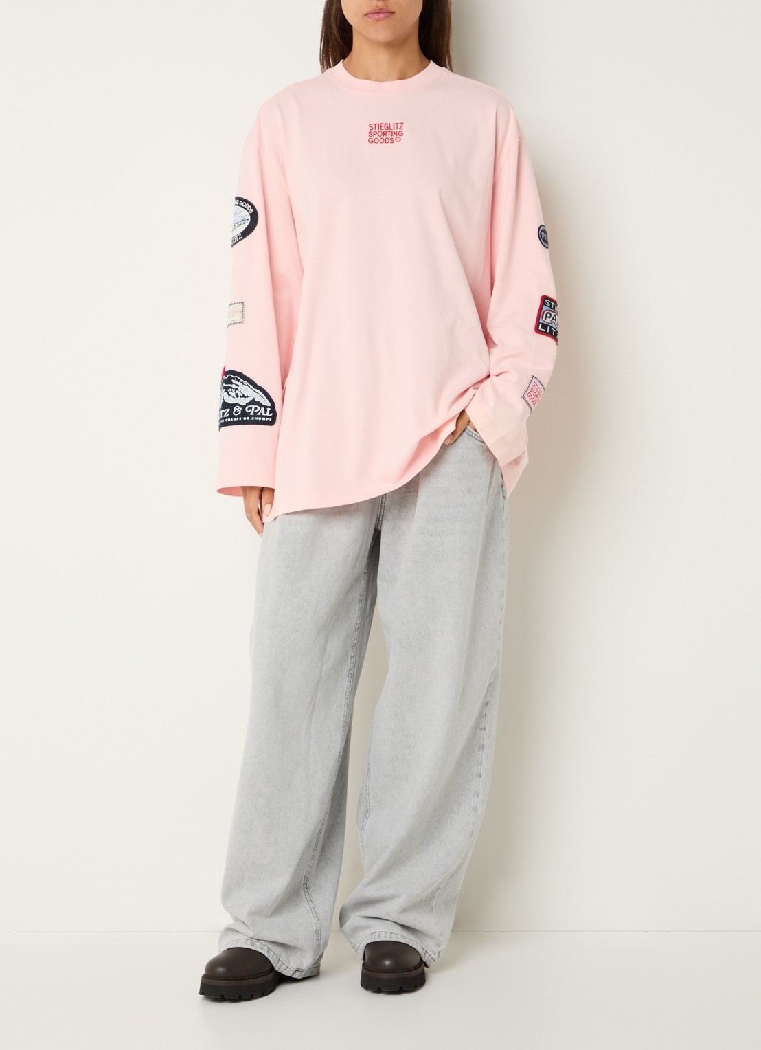 Stieglitz Juliana oversized longsleeve met logo- en backprint - voorkant 3 zalmroze