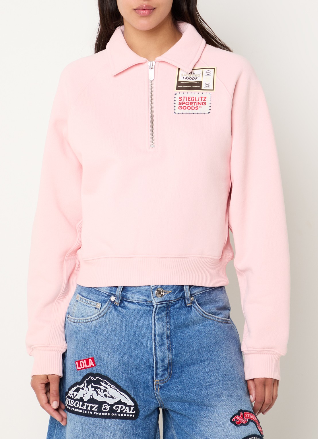 Stieglitz Lola sweater met logoprint en halve rits - achterkant lichtroze