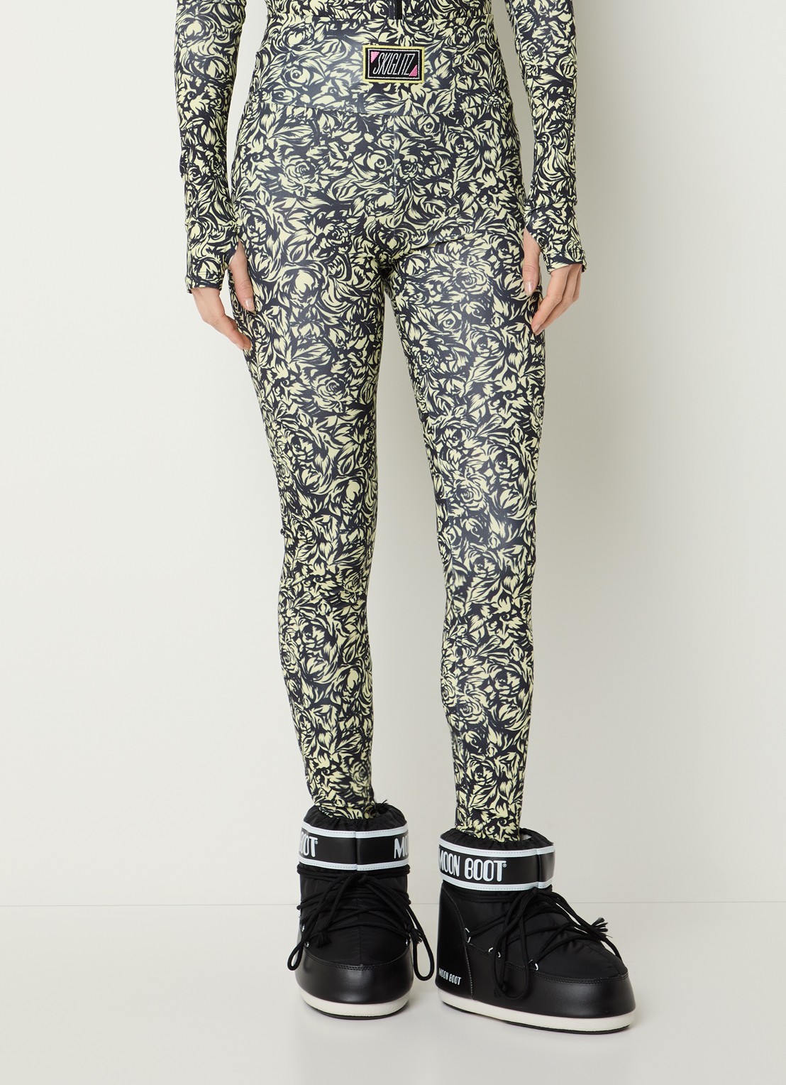 Stieglitz Noor high waist legging met print - detail 2 geel