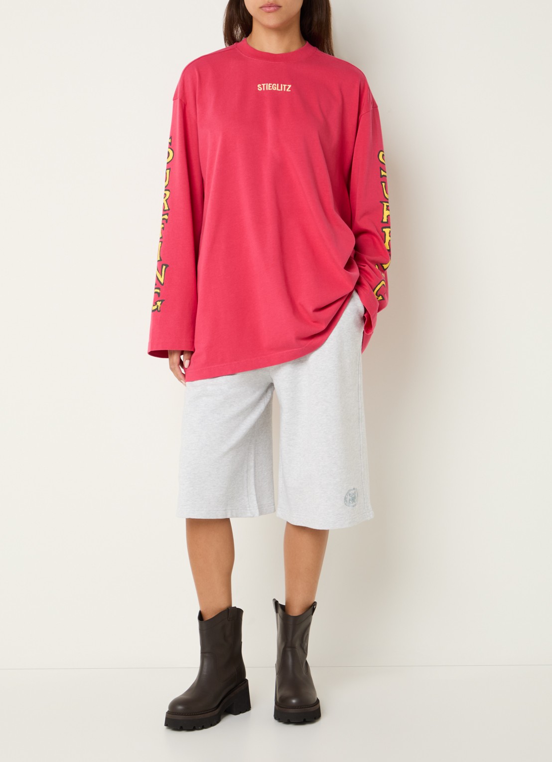 Stieglitz Safira longsleeve met logo- en backprint - voorkant 4 rood