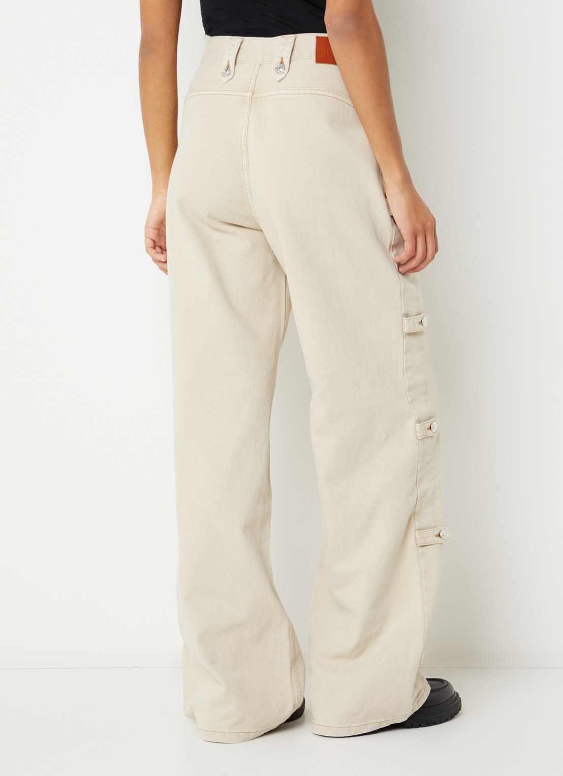 Stieglitz Taigo mid waist wide leg jeans met gekleurde wassing - achterkant beige
