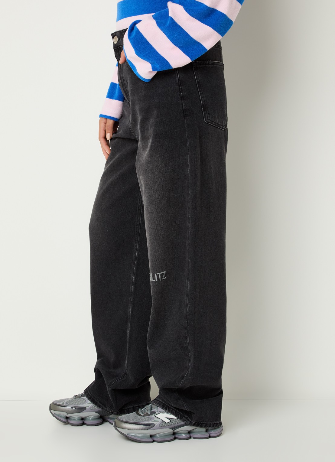 Stieglitz Teresa high waist loose fit jeans met steekzakken - detail 3 zwart