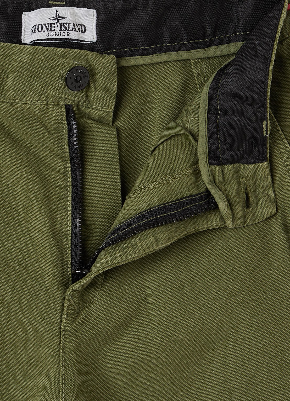 Stone Island 00002 slim fit chino met broekzakken - detail legergroen