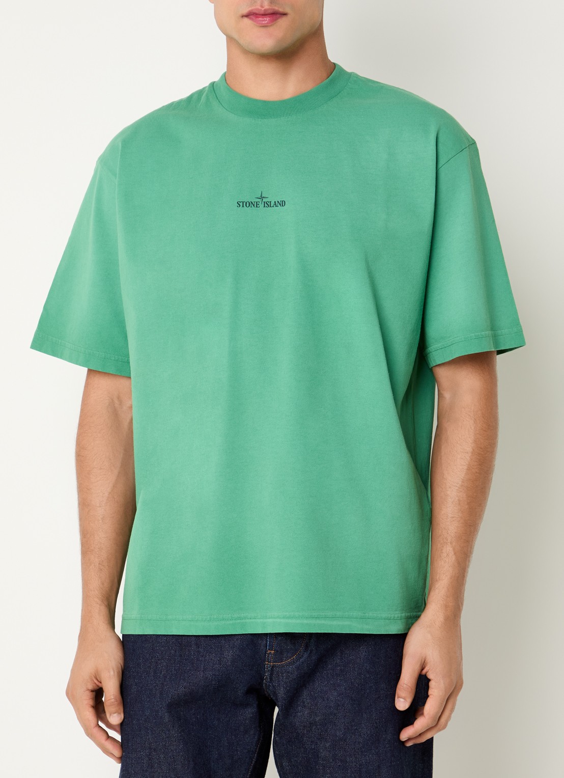 Stone Island 00002 T-shirt met logo- en backprint - achterkant groen
