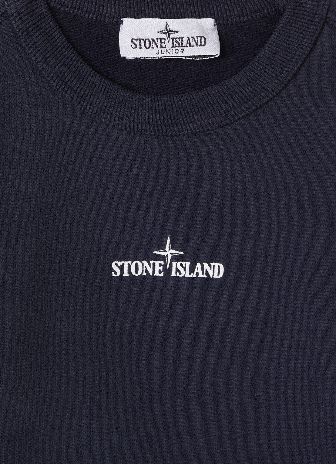 Stone Island 00014 sweater met logo- en backprint - detail donkerblauw