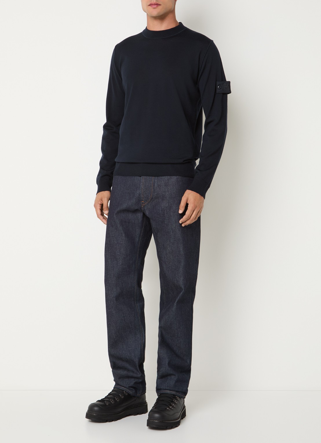 Stone Island 00074 fijngebreide pullover van scheerwol met logo - voorkant 3 donkerblauw