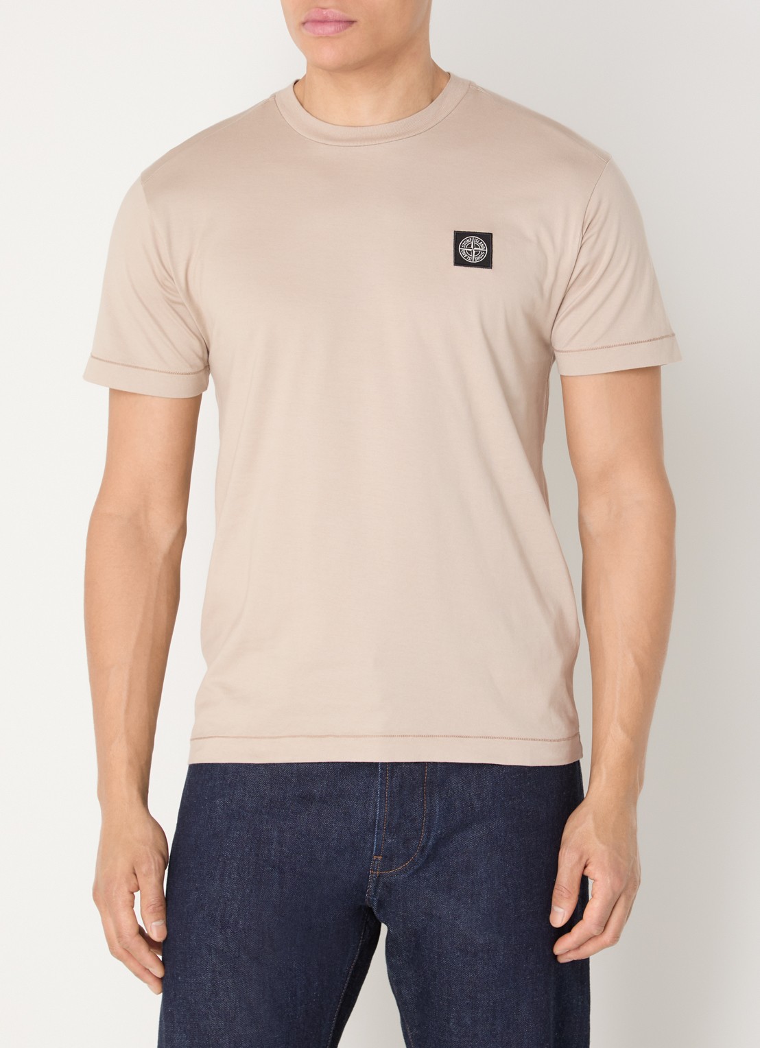 Stone Island 11002 T-shirt met logo - detail donkerbeige