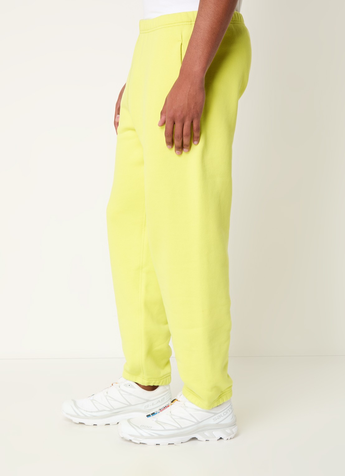 Stone Island 632X5 tapered fit joggingbroek met steekzakken - detail 5 citroengeel