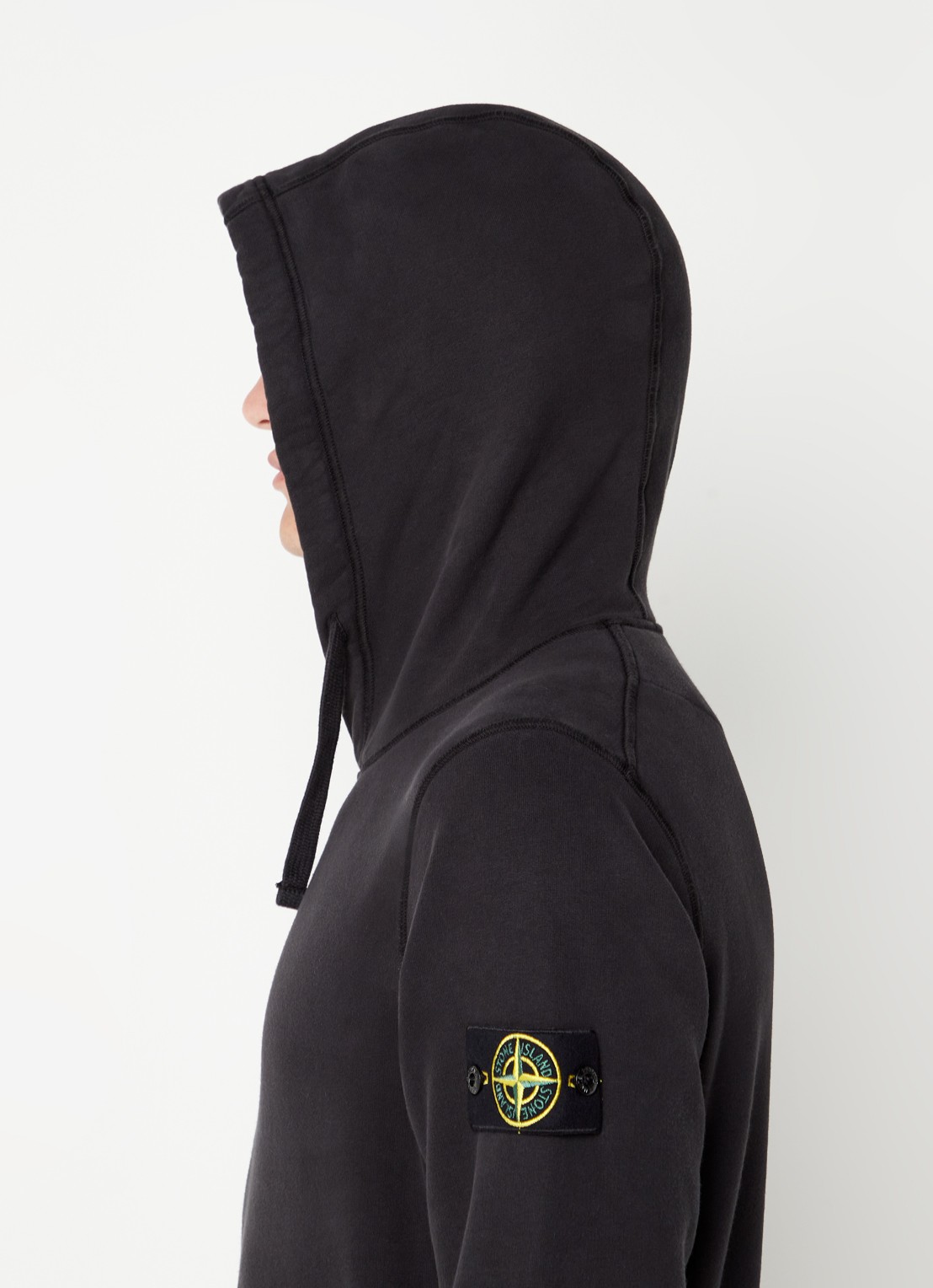 Stone Island 64120 Hoodie met logo - detail 3 zwart