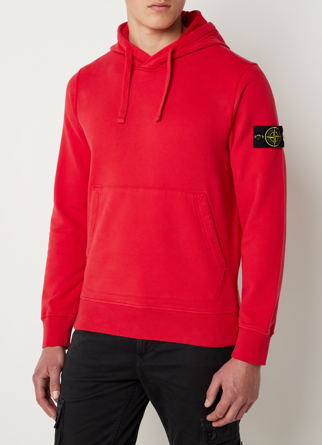 Stone Island 64120 Hoodie met logo - detail 4 rood