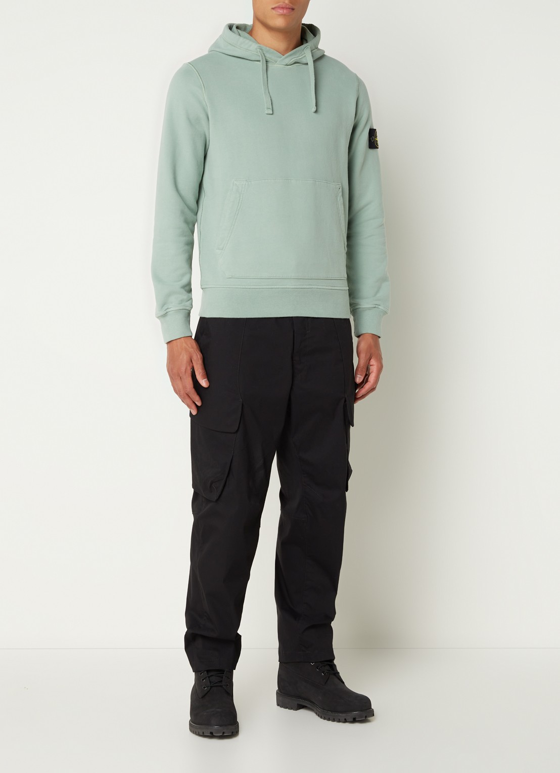 Stone Island 64120 Hoodie met logo - voorkant 2 lindegroen