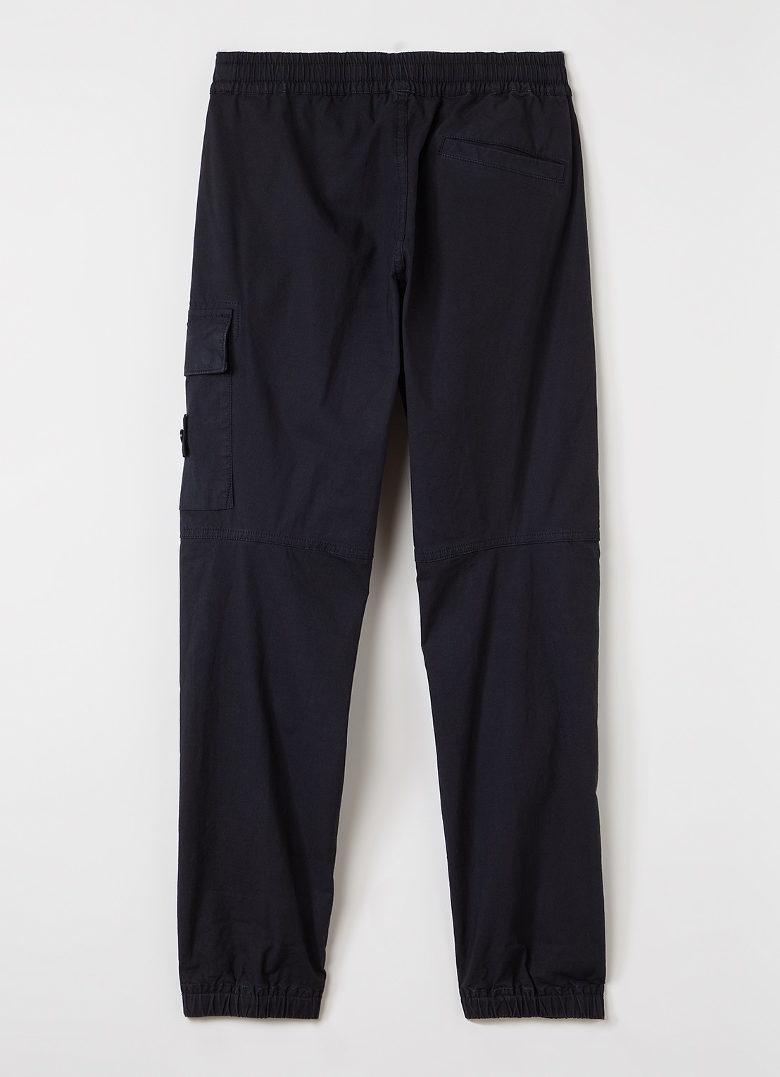 Stone Island 80538 tapered fit broek met logo - voorkant 2 zwart