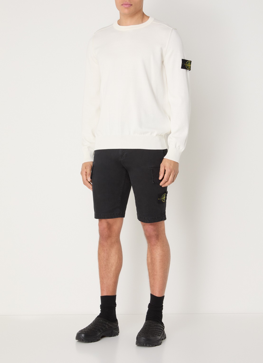 Stone Island 86002 fijngebreide trui met logo - voorkant 4 ivoor