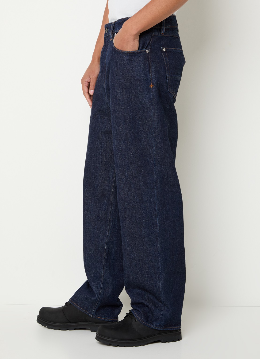 Stone Island KS215 loose fit jeans met donkere wassing - detail 5 donkerblauw