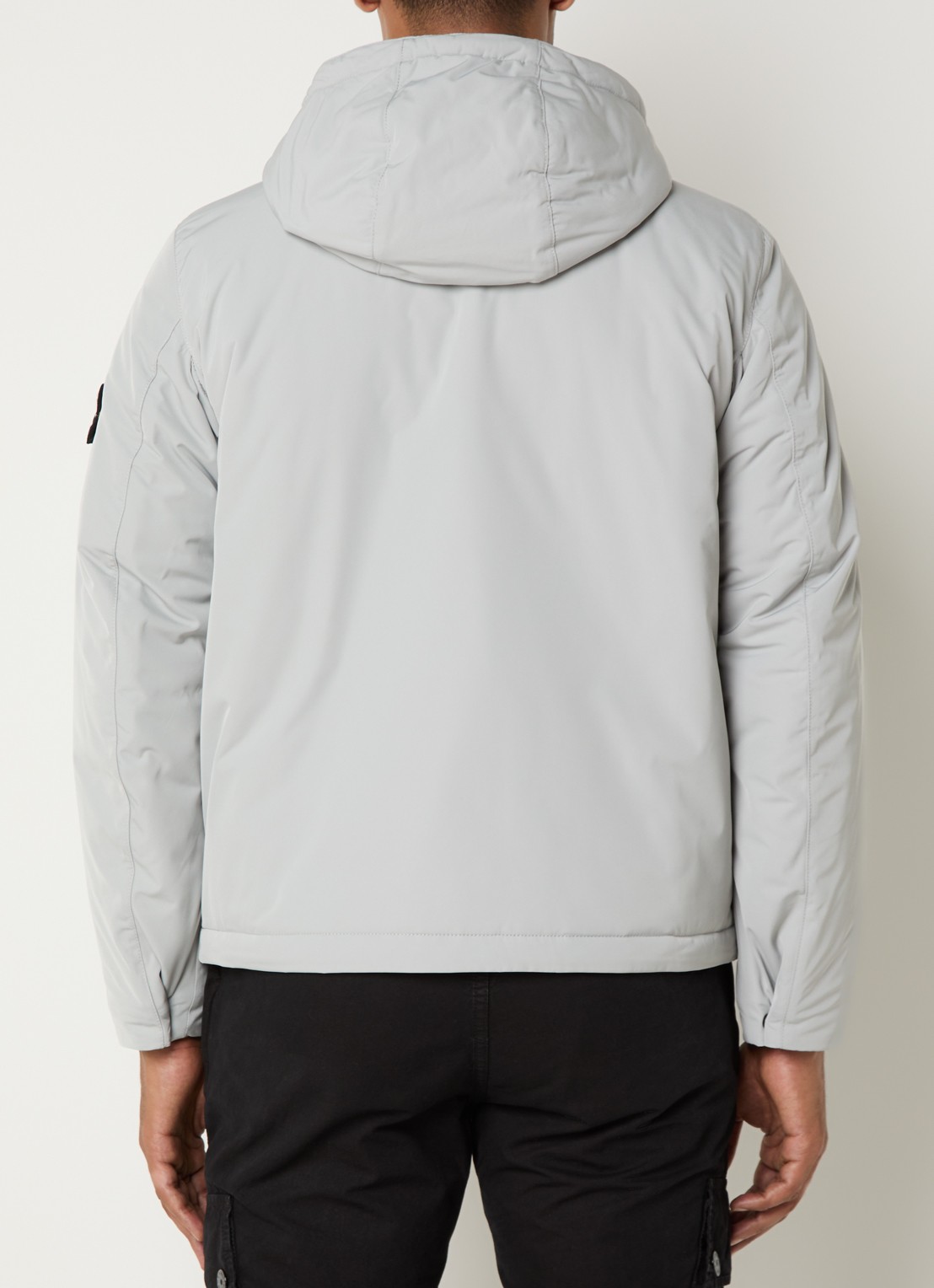 Stone Island S0026 gewatteerd jack met capuchon en steekszakken - achterkant lichtgrijs