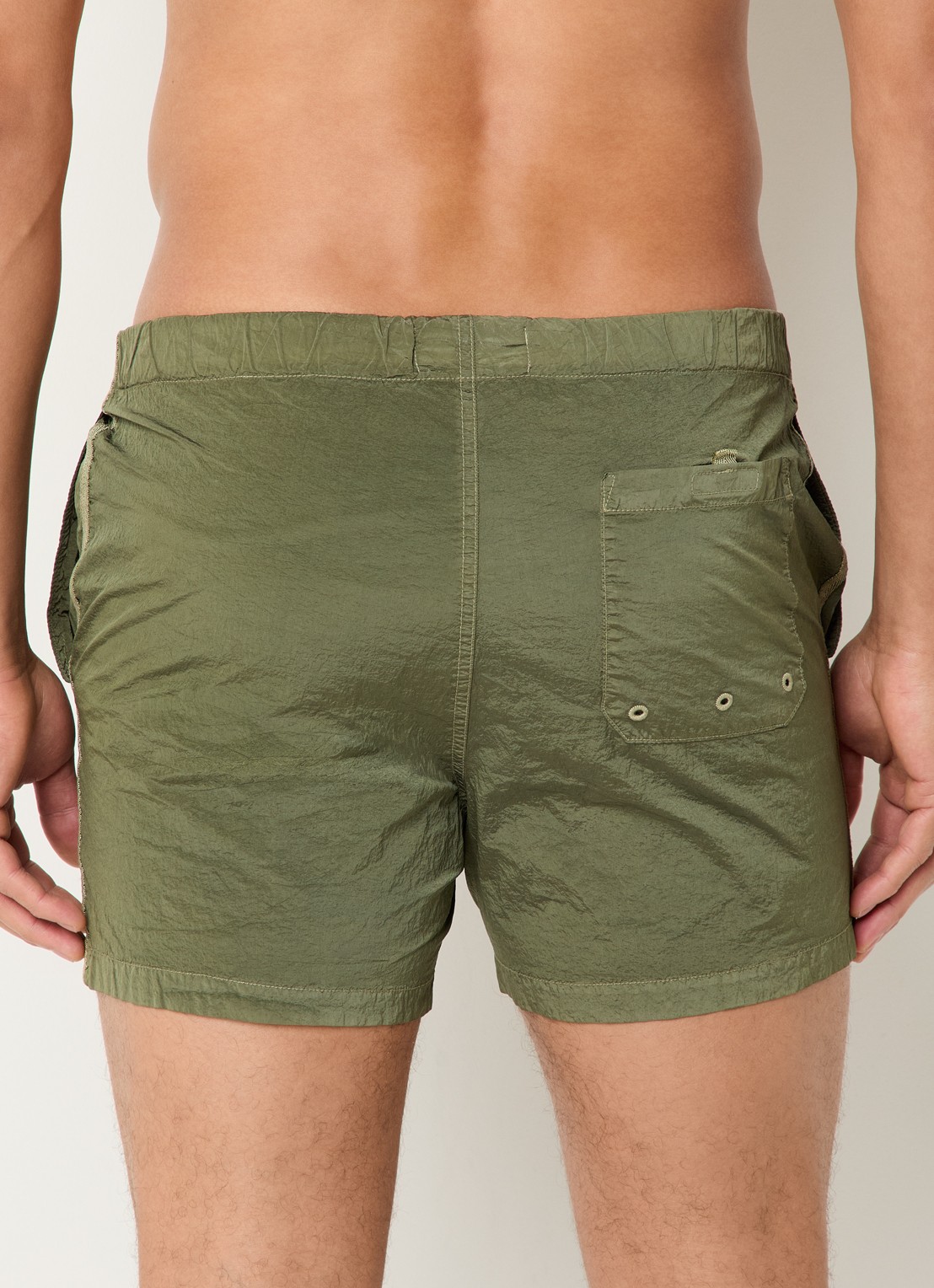 Stone Island S0043 zwemshorts met steekzakken - achterkant 4 mosgroen