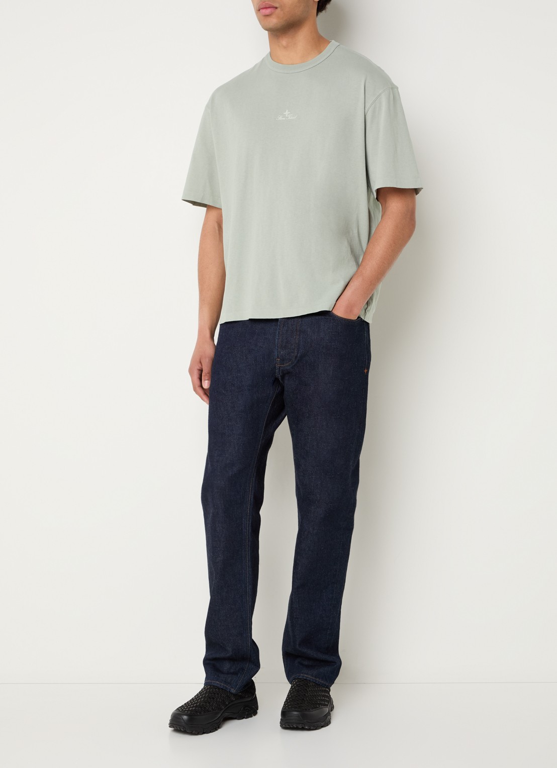 Stone Island S0050 T-shirt met logo - voorkant 3 lindegroen