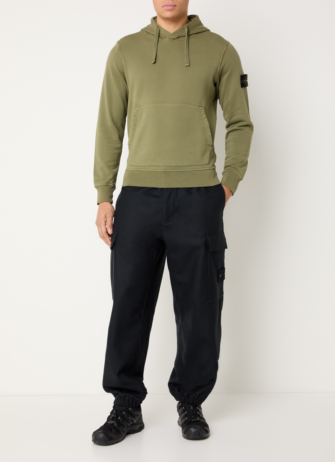 Stone Island S0051 Hoodie met logo - voorkant 6 mosgroen
