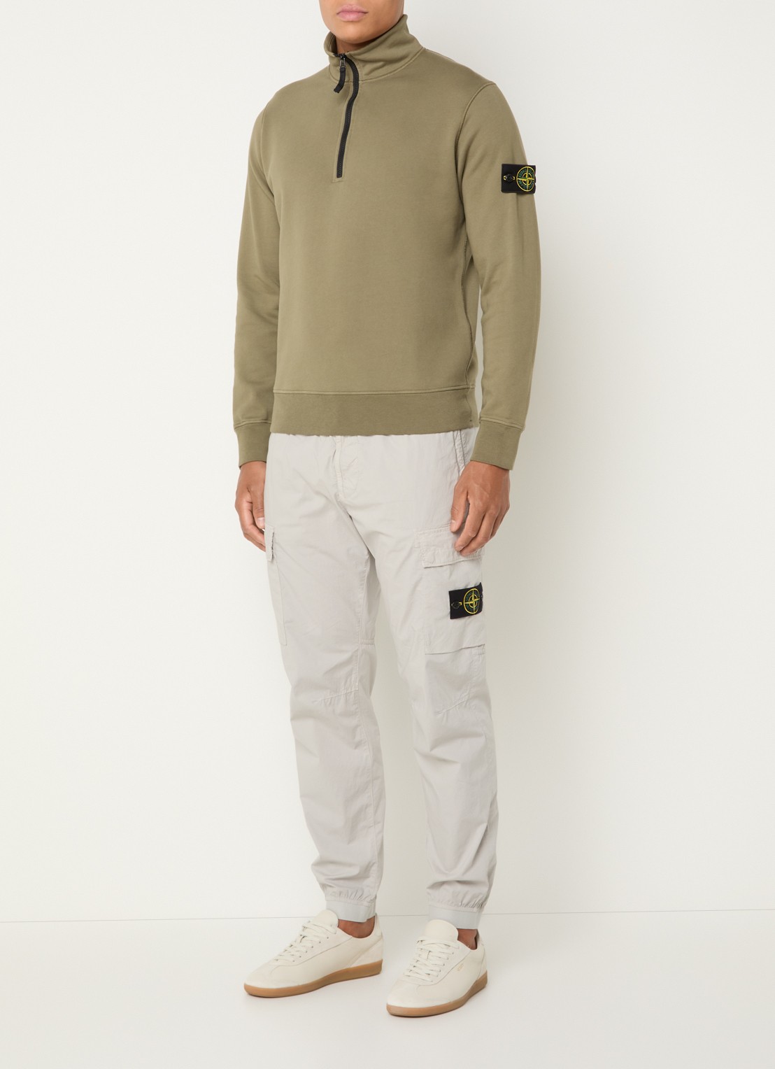 Stone Island S0051 sweater met halve rits en logo - voorkant 5 legergroen