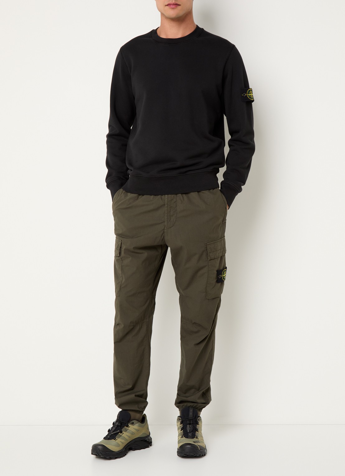 Stone Island S0051 sweater met logo - voorkant 2 zwart